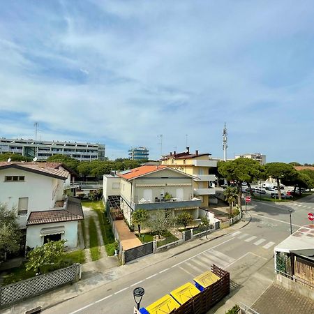Appartamento Al Faro I Terracerelax&Parking Lignano Sabbiadoro Zewnętrze zdjęcie
